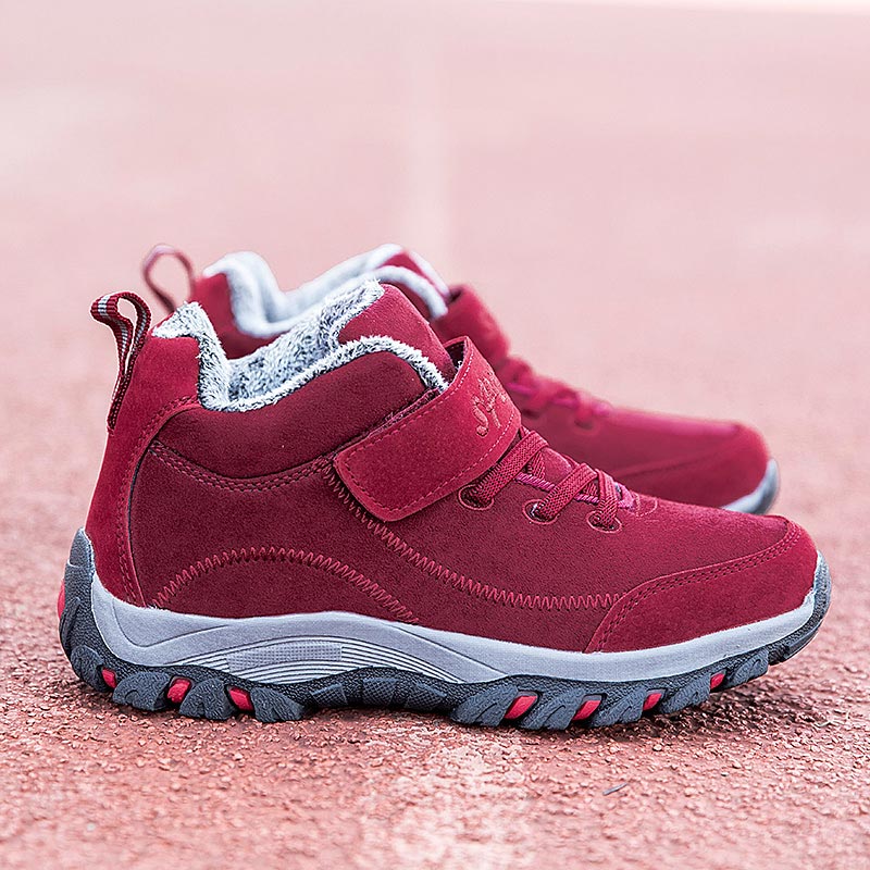 short winter sports shoes for  - огляд і ціна Table Tennis Dimension